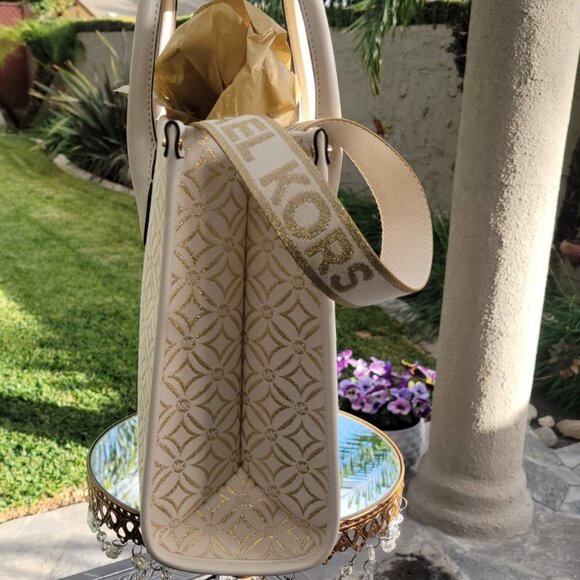 Michael Kors Mirella Med Tote Bag & Jet Set Travel Lrg Double-Zip Wristlet "NWT" - Picture 4 of 6